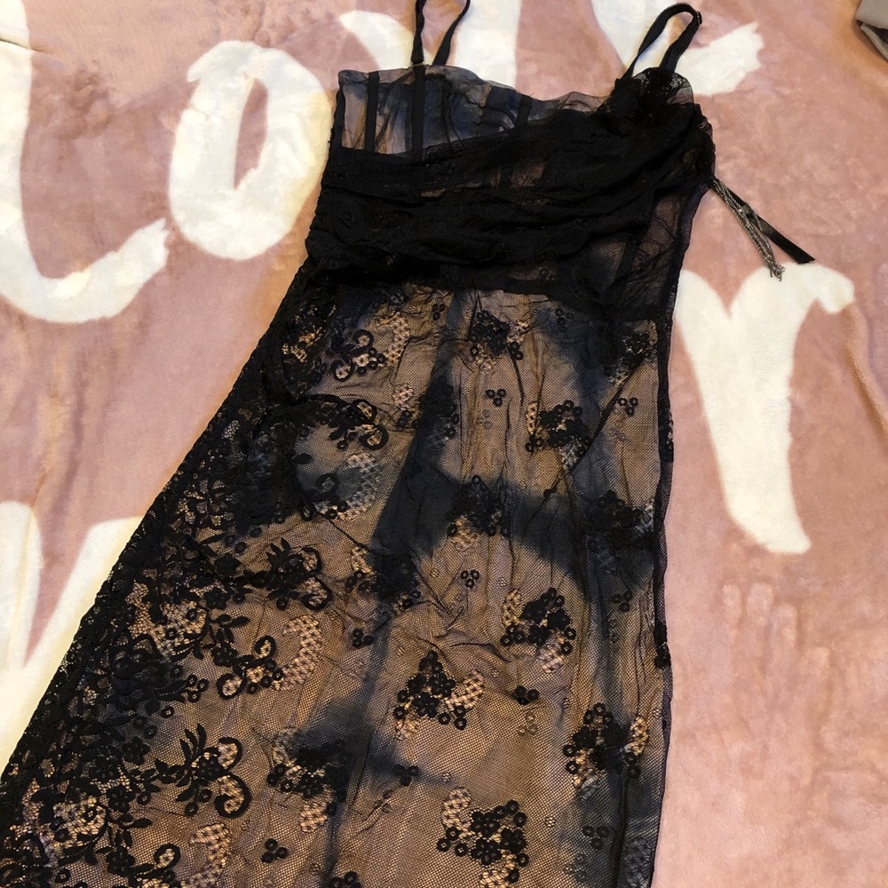 Grammy Label Lace Overlay Dress - Unique Design!